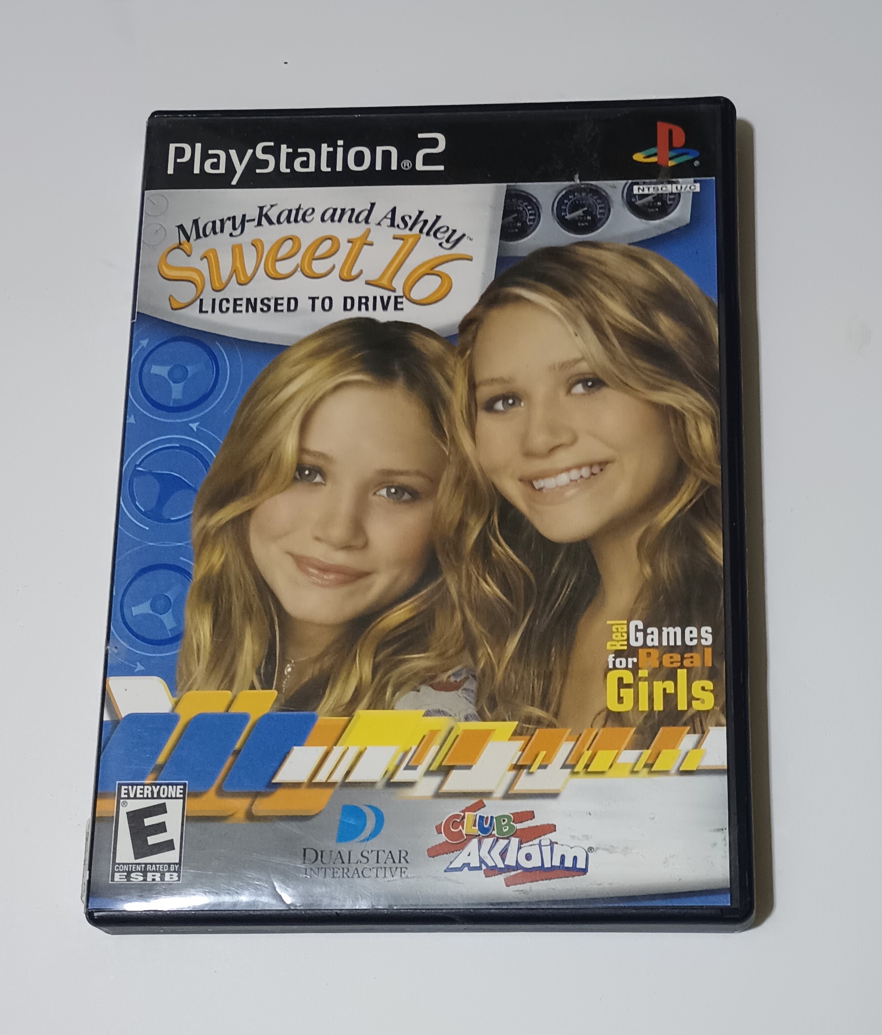 Mary-Kate and Ashley: Sweet 16 - Licensed to Drive